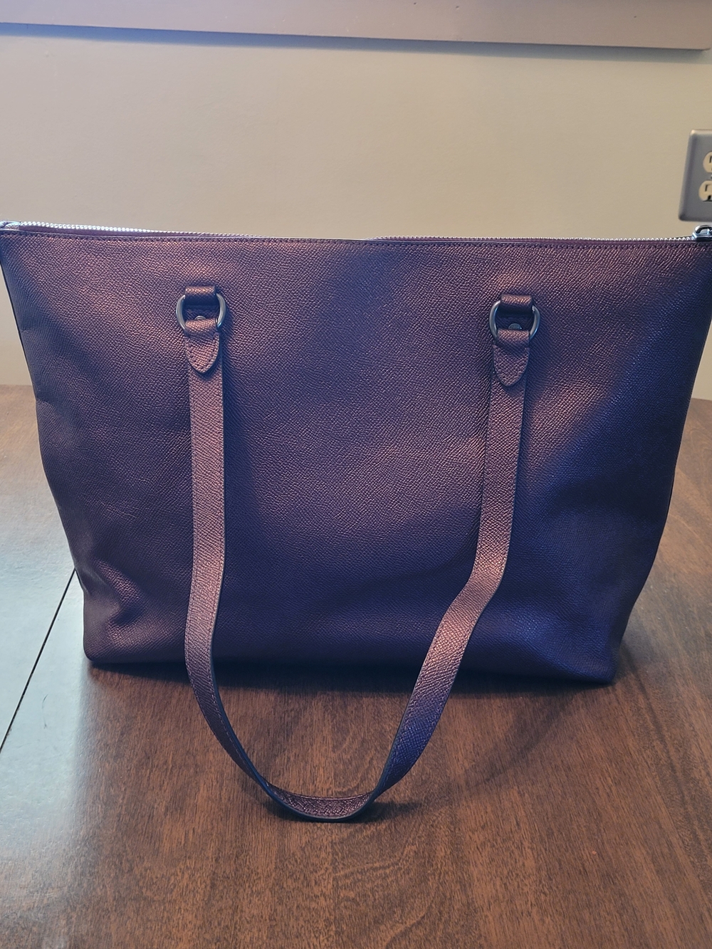 Coach Saffiano Metallic Deep Wine Textured Leather Zip Tote - Picture 4 of 8